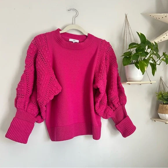 🩷FATE HOT PINK BARBIE CORE HAND KNIT CROCHET BALLOON SLEEVE SWEATER SIZE MEDIUM - Picture 5 of 13